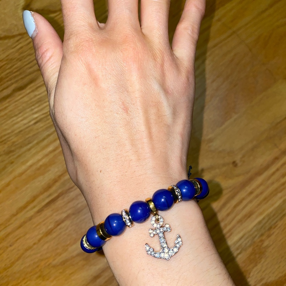 NWT Juicy Couture blue beaded stretch bracelet with anchor charm
